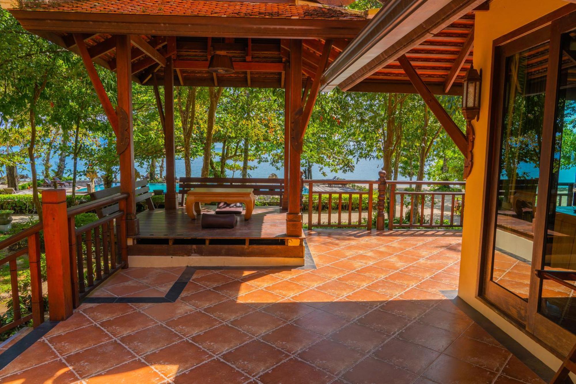 Chivapuri Beach Resort Koh Chang Exterior foto